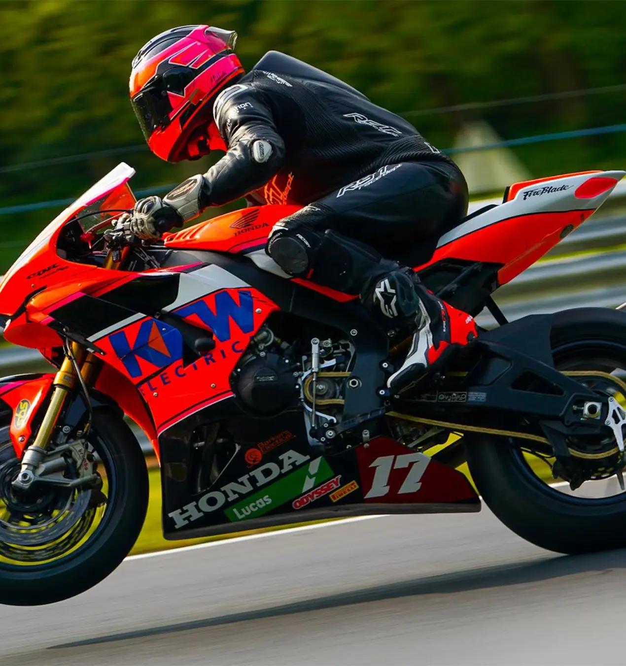 Lucas are sponsoring Paul Barker, who’s racing in this year’s British Superstock 1000 Series